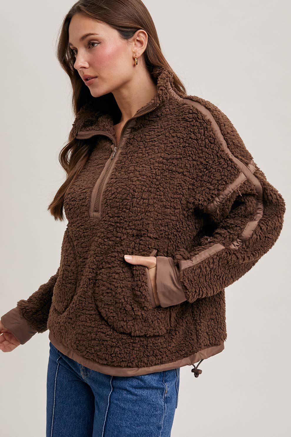 HALF ZIP CONTRAST SHERPA FLEECE TOP WITH POCKETS