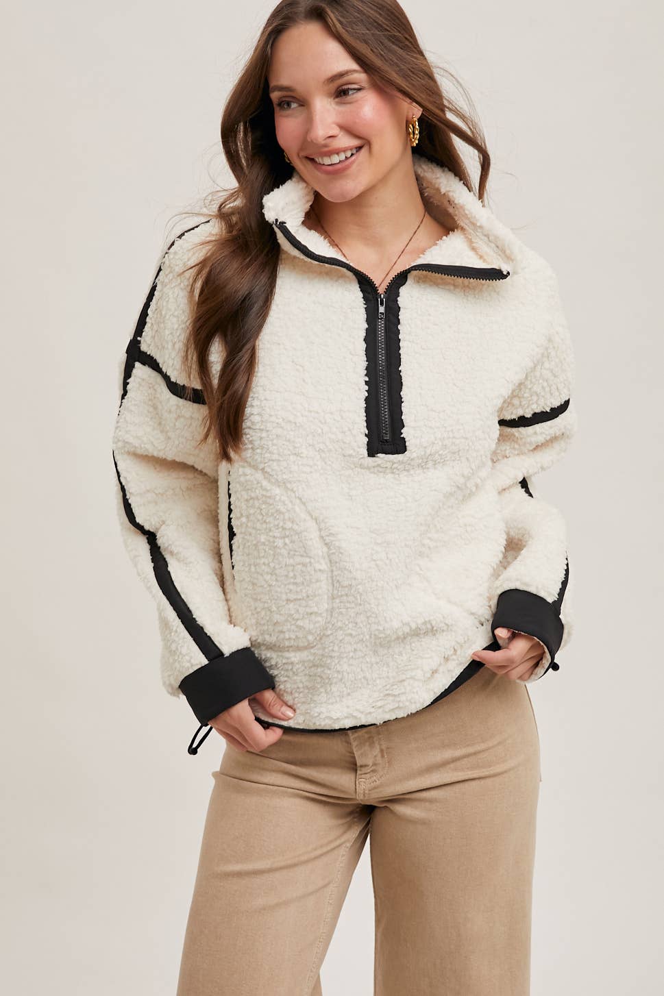 HALF ZIP CONTRAST SHERPA FLEECE TOP WITH POCKETS